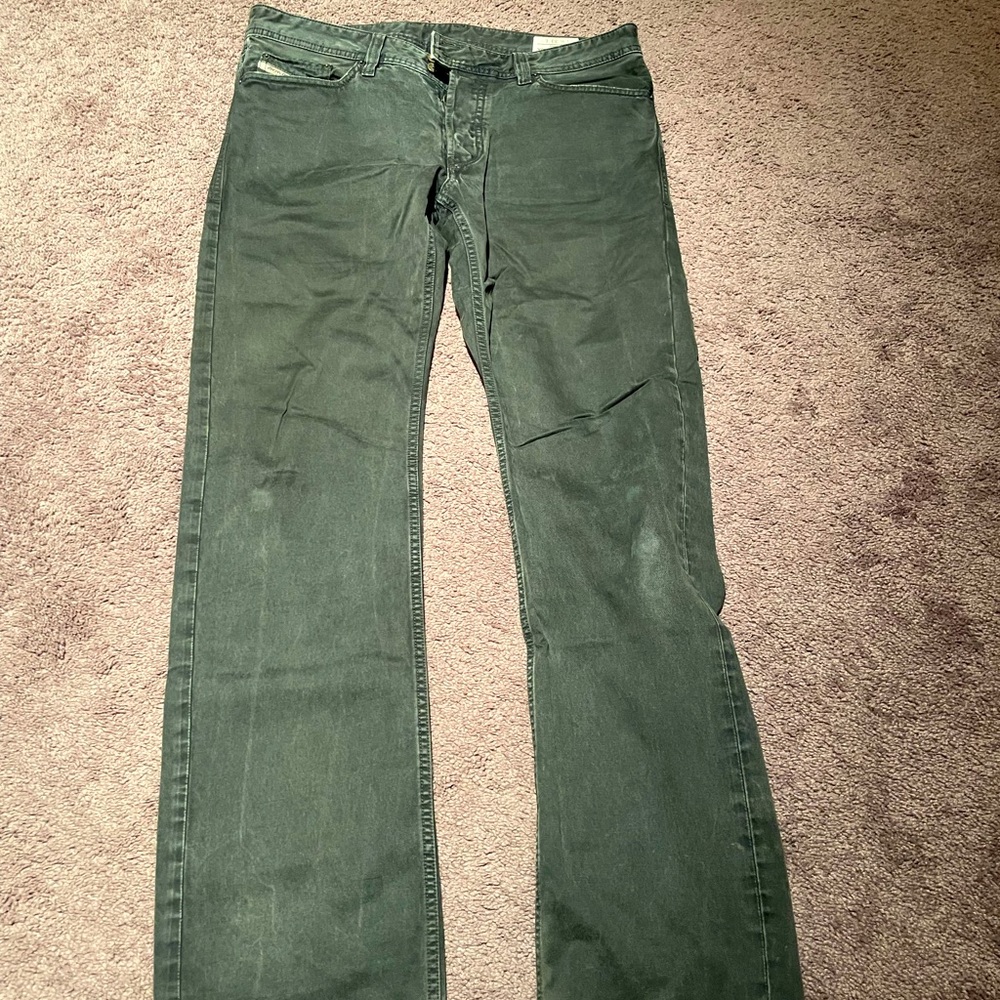 Diesel Viker size 33